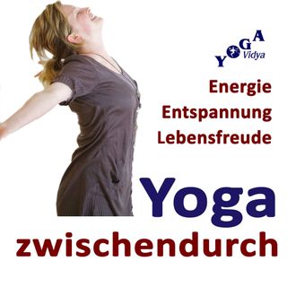 Stuhl als Hatha Yoga Asana