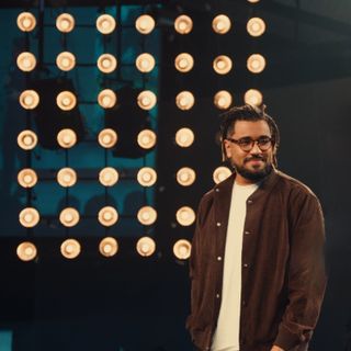 Mudar a mesa, mudar o mundo | Israel Magalhães