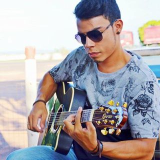 Imagen del artista Jullian Bonifácio