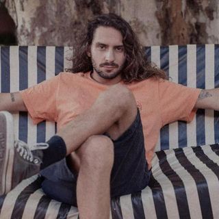 Imagen del artista Miguel Veleda