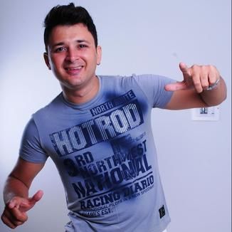 Foto da capa: CD Promocional de Julho