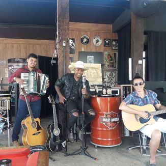 Foto da capa: A Voz do Trovão