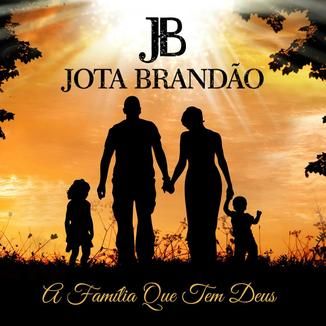 Foto da capa: A FAMÍLIA QUE TEM DEUS