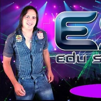 Foto da capa: Curti e Dançar