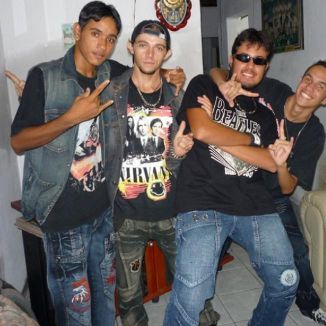 Foto da capa: Os loucos também amam (ao vivo)