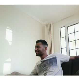 Foto da capa: EP ATÉ SER DIA PERFEITO