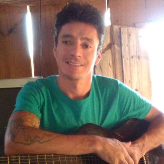 Foto da capa: Vanderley Ribeiro Live Vós & Violão Ao Vivo