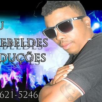 Foto da capa: PEDINDO A PAZ