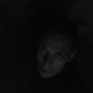 Foto da capa: Blackspace Retrocedendo