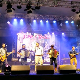 Foto da capa: O BAILE NÃO PODE PARAR