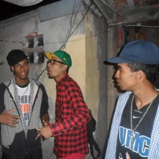 Foto da capa: MISTURA DE FATOS