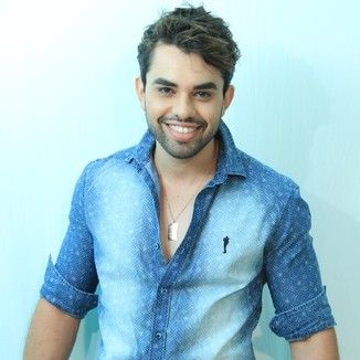 Foto da capa: Ronan Oliveira Acústico