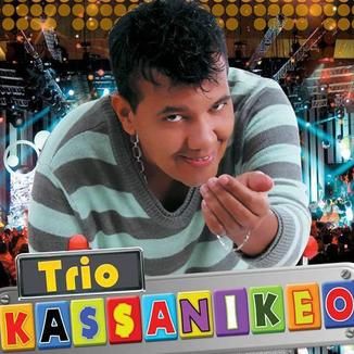 Foto da capa: TRIO KASSANÍKEO AO VIVO EM BRASÍLIA-DF