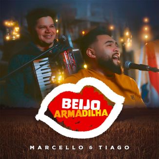 Foto da capa: Beijo Armadilha