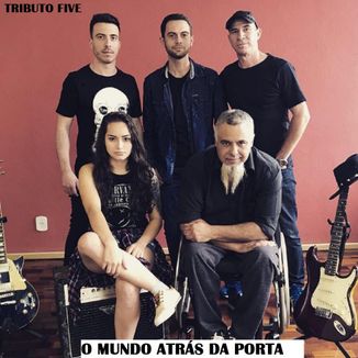 Foto da capa: O mundo atrás da porta