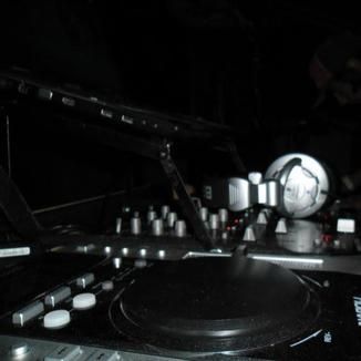 Foto da capa: DJ PASQUAT E MC EDINHO