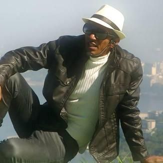 Foto da capa: TODO MAL VAI TER QUE CAIR