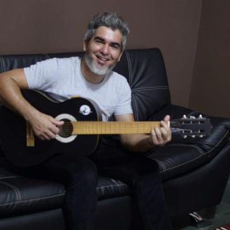 Foto da capa: RADIO LOUVE