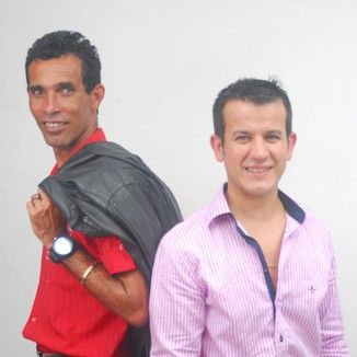 Foto da capa: 15 anos de estrada Paulo Henrique E cristiano