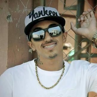 Foto da capa: mc guh oficial