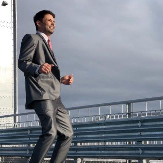 Foto da capa: Don't Wait To Be Happy