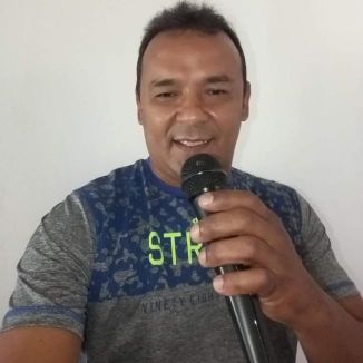 Foto da capa: CAETANO FERREIRA ACÚSTICO AO VIVO