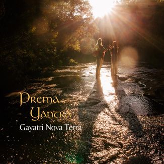Foto da capa: Gayatri Nova Terra