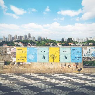 Foto da capa: Coisa Boa a Gente Espalha