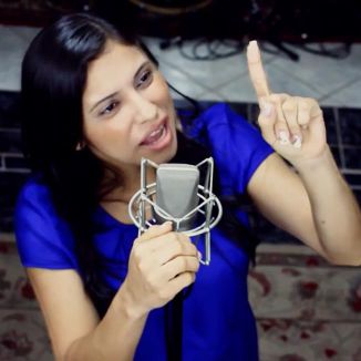 Foto da capa: Deus e Fiel-Cantora Rosy Silva