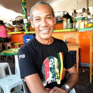 Foto da capa: Lambe Espinho Perebebuí