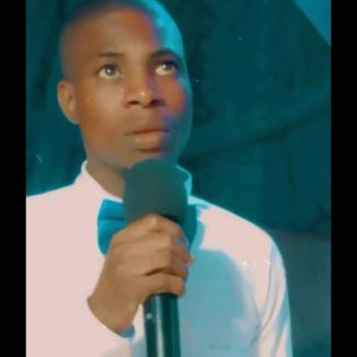 Foto da capa: Papa Tande Priyem