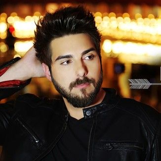 Foto da capa: Chega Logo Amor
