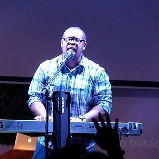 Foto da capa: Ministrações Louvor - Quarta do Milagre - Igreja Alcançando Vidas