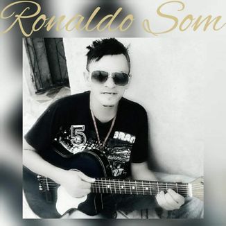 Foto da capa: Ronaldo som cheio de mulherão