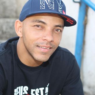 Foto da capa: Mc David Poder da palavra