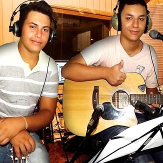Foto da capa: Lucas & Ricelli