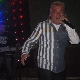 Foto da capa: ADILSON RIBEIRO & BANDA PAIXÃO DO CALYPSO