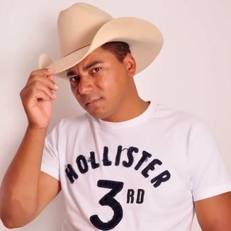 Foto da capa: Ari Rocha - Veio Pra Ficar