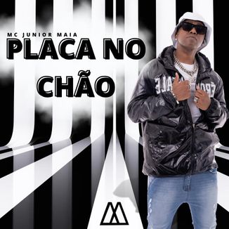 Foto da capa: Placa No Chão