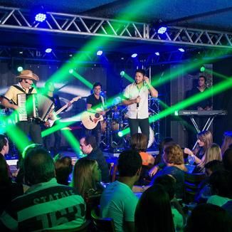 Foto da capa: DVD Xote Sertanejo (Áudio)