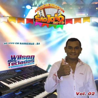 Foto da capa: WILSON DOS TECLADOS VOL. 02 AO VIVO