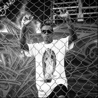 Foto da capa: É Muito Doido