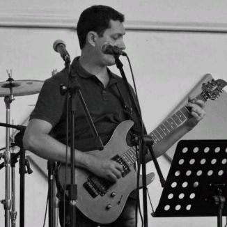 Foto da capa: No Meu Silêncio