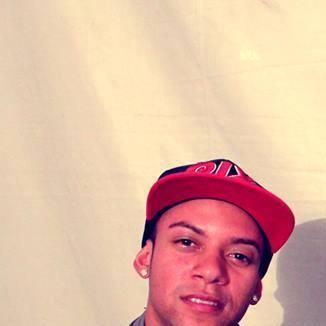 Foto da capa: grupo resgate baby