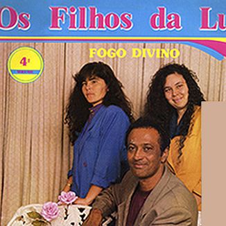 Foto da capa: Fogo Divino