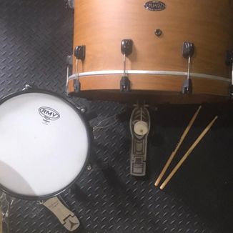 Foto da capa: Kit Bateria