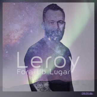 Foto da capa: Fora Do Lugar