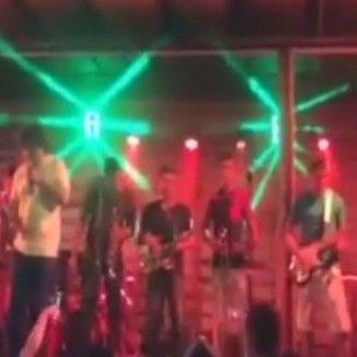 Foto da capa: Forró das Feras AO VIVO