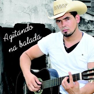 Foto da capa: agitando na balada