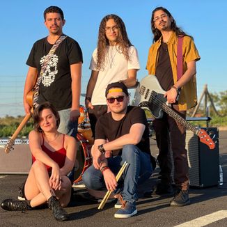 Foto da capa: Tô Na Sua